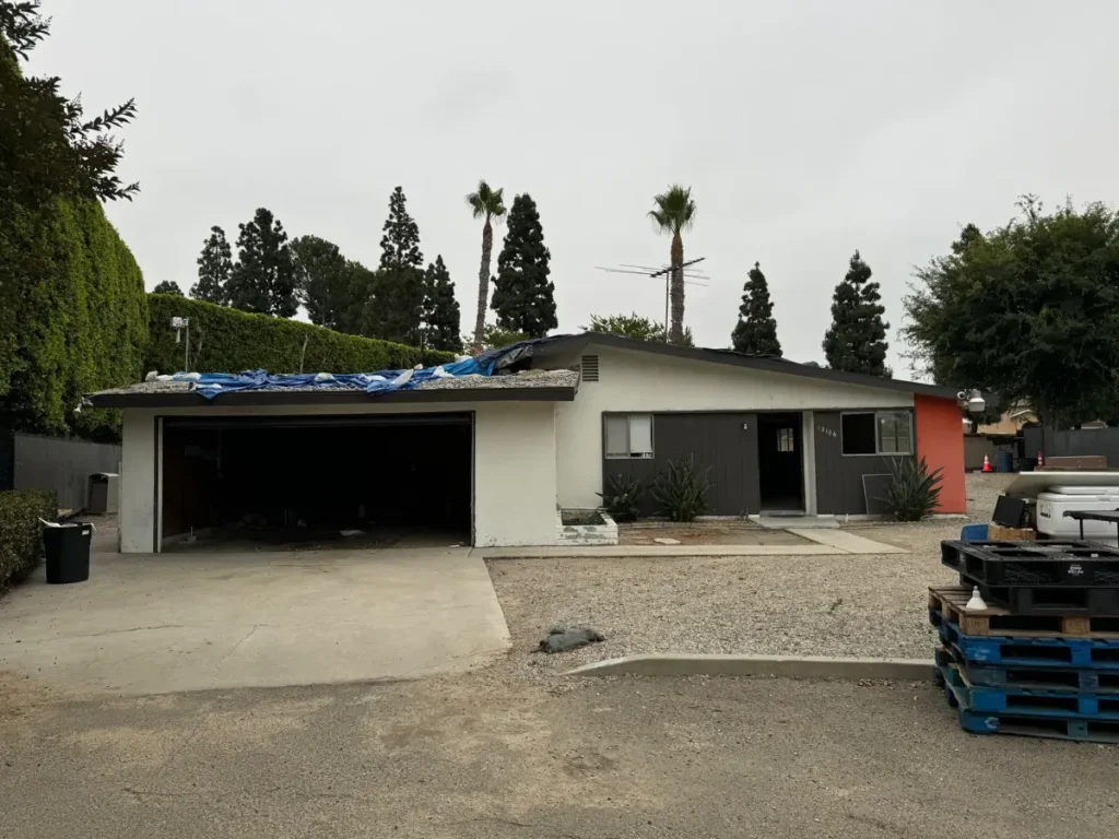 Healing House Food Pantry building before demolition in Garden Grove